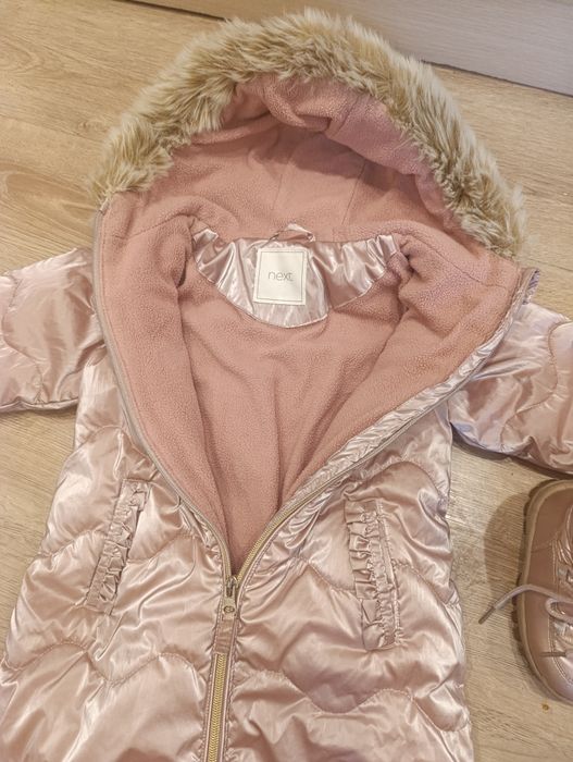 Комбінезон зимовий Next 12- 18 місяців чоботи зимові 22 розмір 14 см