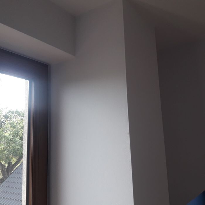 Tynki tynkowanie cementowo wapienne tradycyjne agregatem  maszynowo