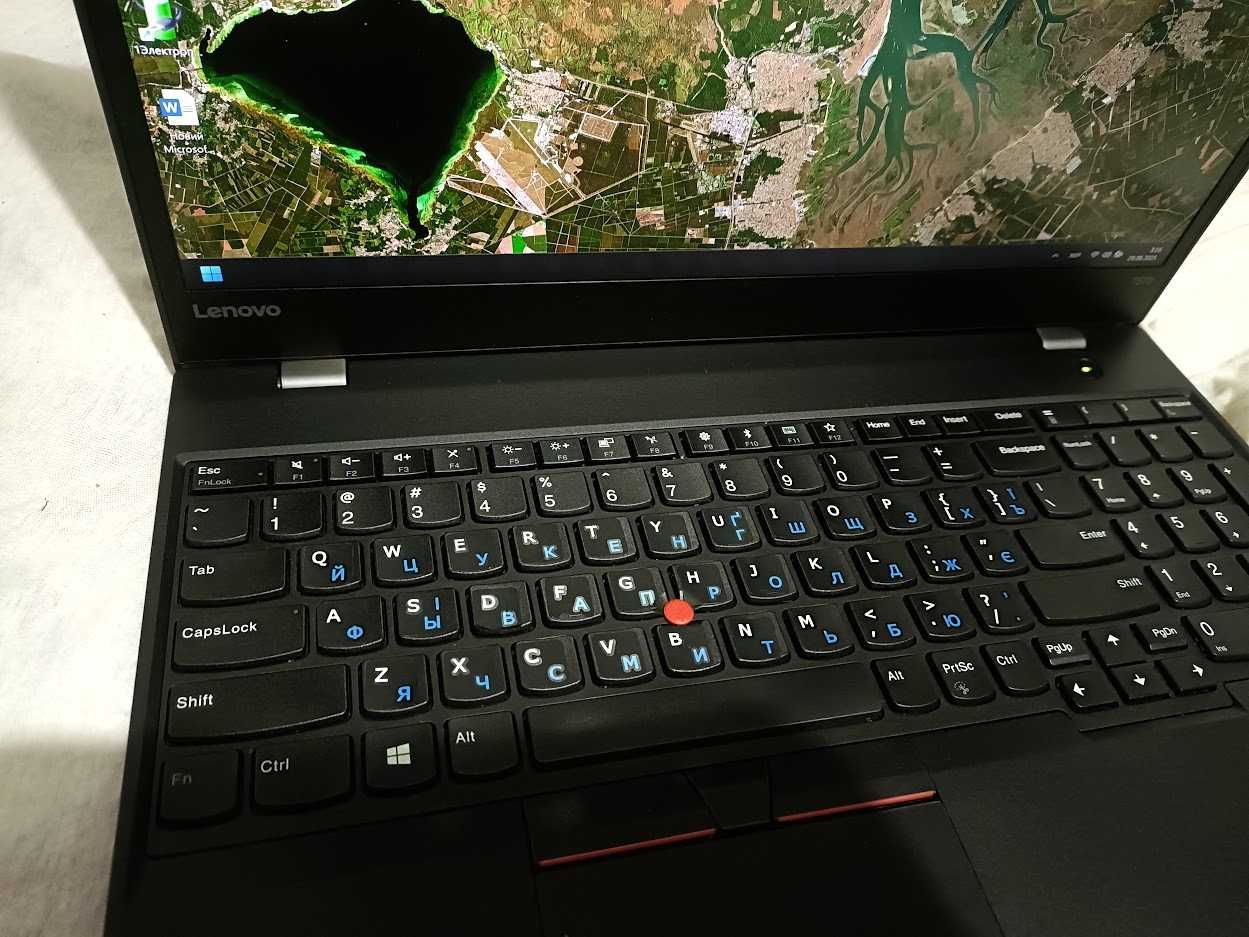ThinkPad T570 15.6"IPS 4K (3840x2160) i7-7600U/16Gb/256Gb/Nvidia 940MX