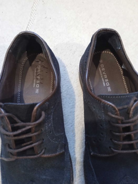Продам чоловічі замшеві туфлі бренду Devred