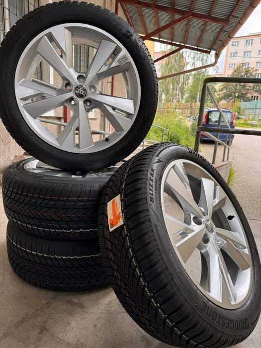 Комплект Audi Q4 Q5 E-Tron VW ID4 235/50 255/45 R20 Bridgestone LM005