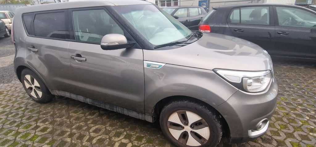 Розборка шрот запчасти Kia Soul EV колір IM кіа соул солл разборка