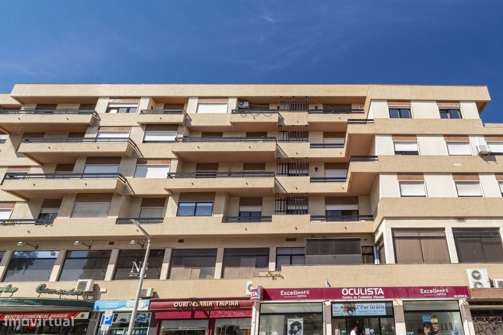 Apartamento T2 C/ Terraço De 40M2 | Alverca Do Ribatejo