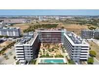 Apartamento T3 com rooftop no Lux Garden