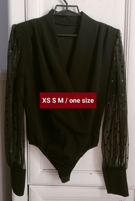 XS S M one size czarne body tiulowe rękawy groszki dots kropki