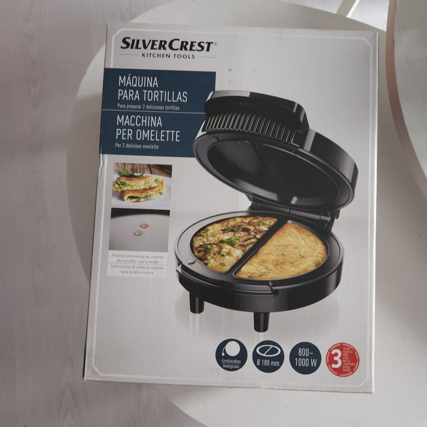 Maquina de fazer omeletes nova