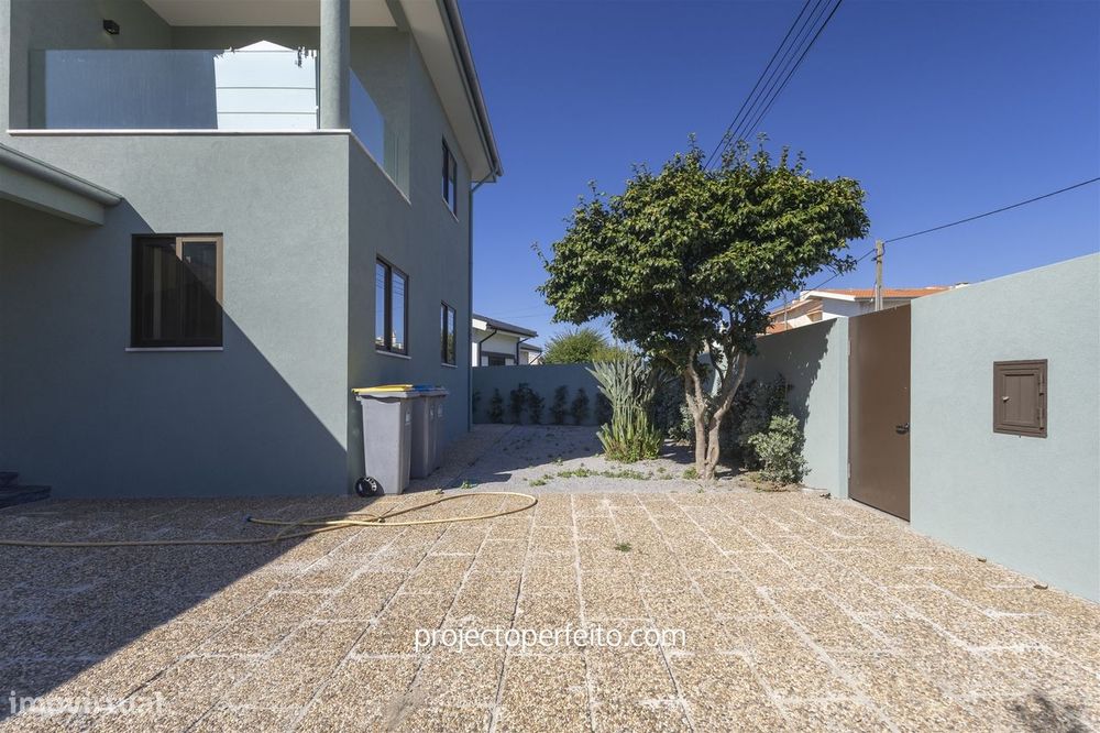 Moradia Isolada T4+1 Arrendamento em Gulpilhares e Valadares,Vila Nova