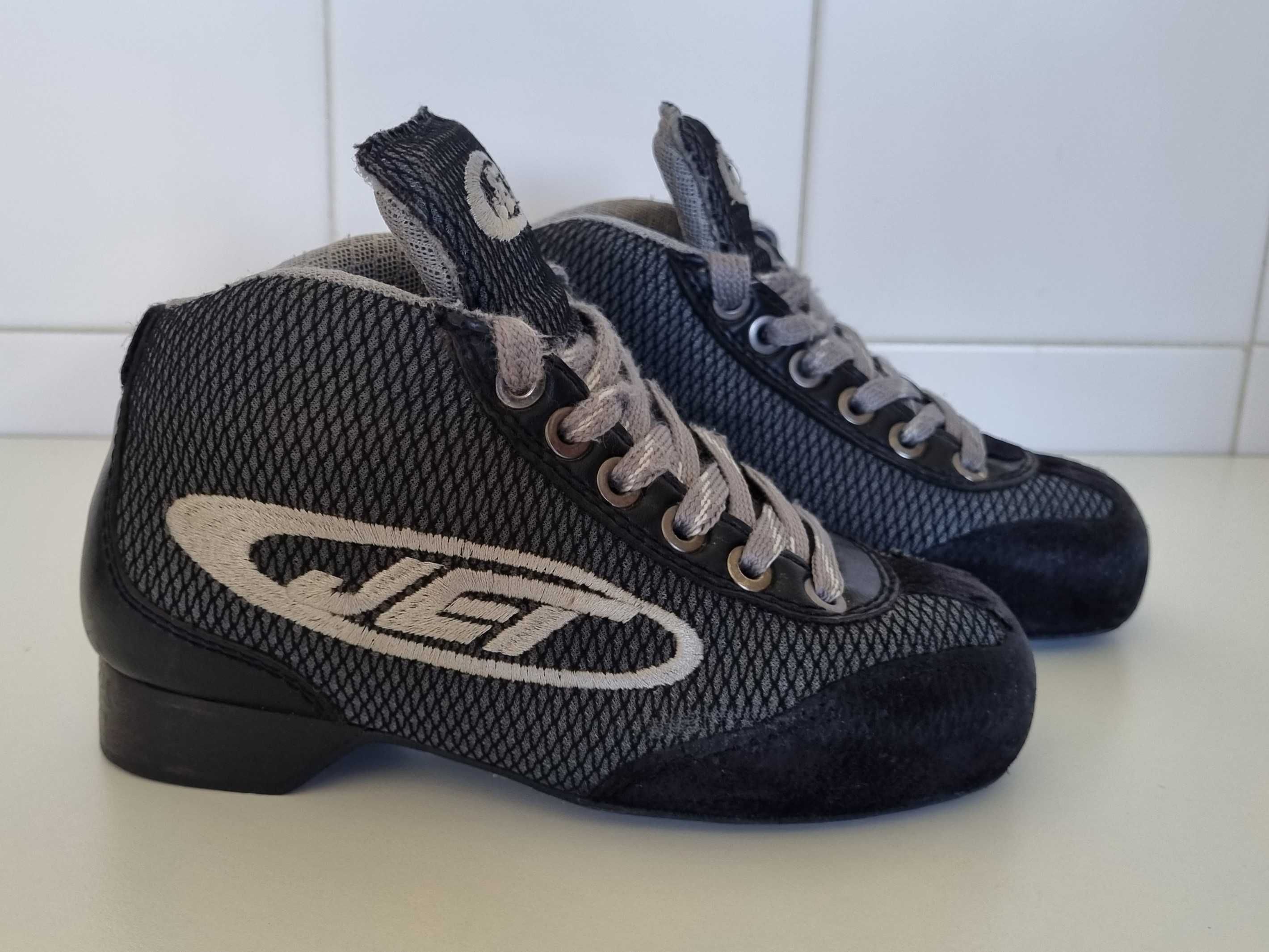 Bota patins hóquei NR 33