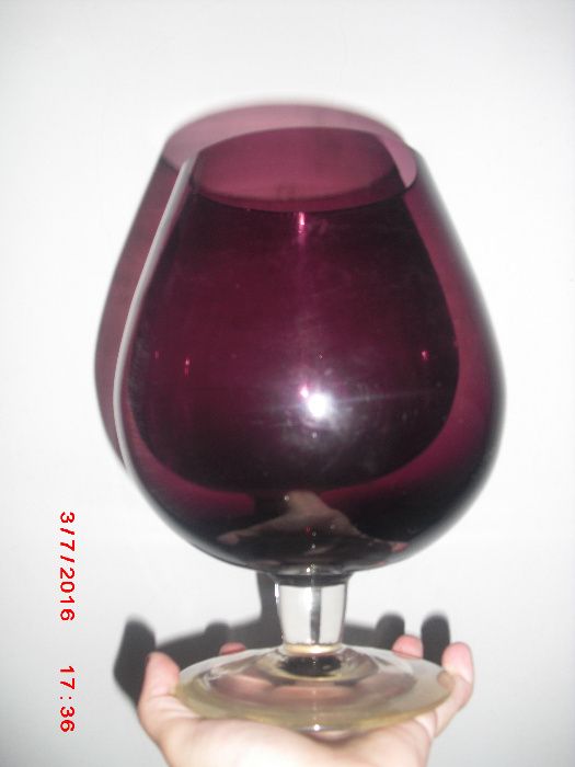 taça de vidro decorativa