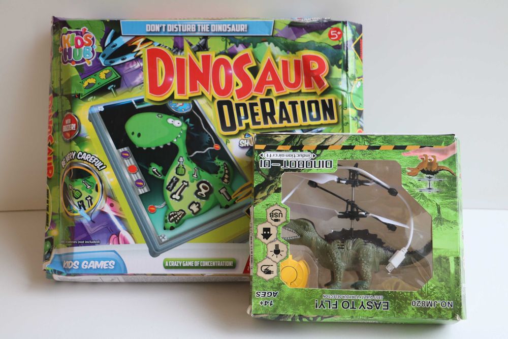 Настольная игра dinosaur operation и летающий динозавр dinobot