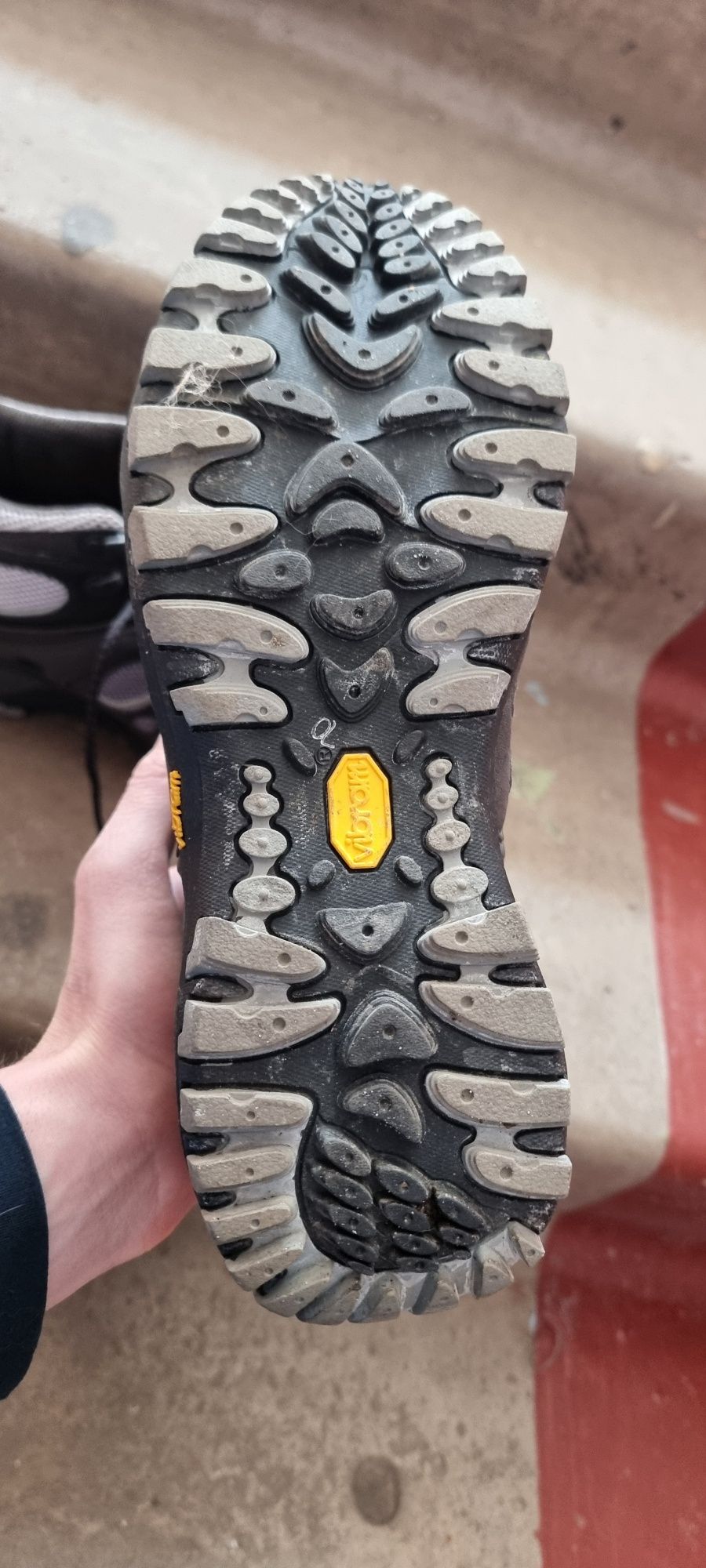 Кроссовки мужские ,ботинки merrell