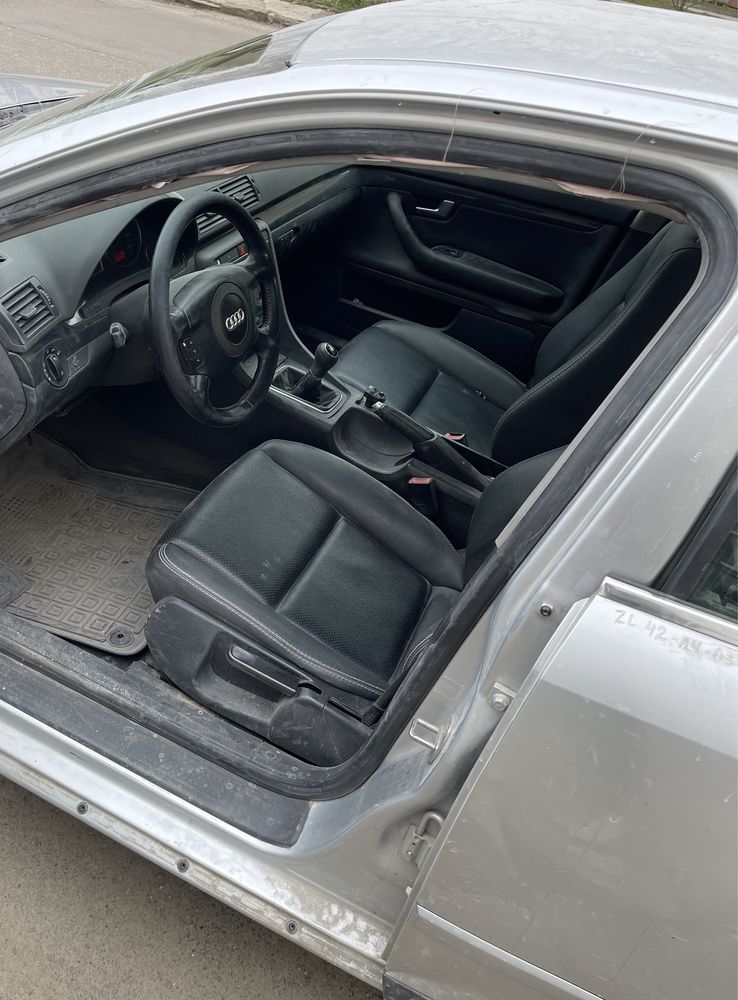 Audi a4 b6 Седан/Універсал кузов,крило,двері,бампер,фара,телевізор,