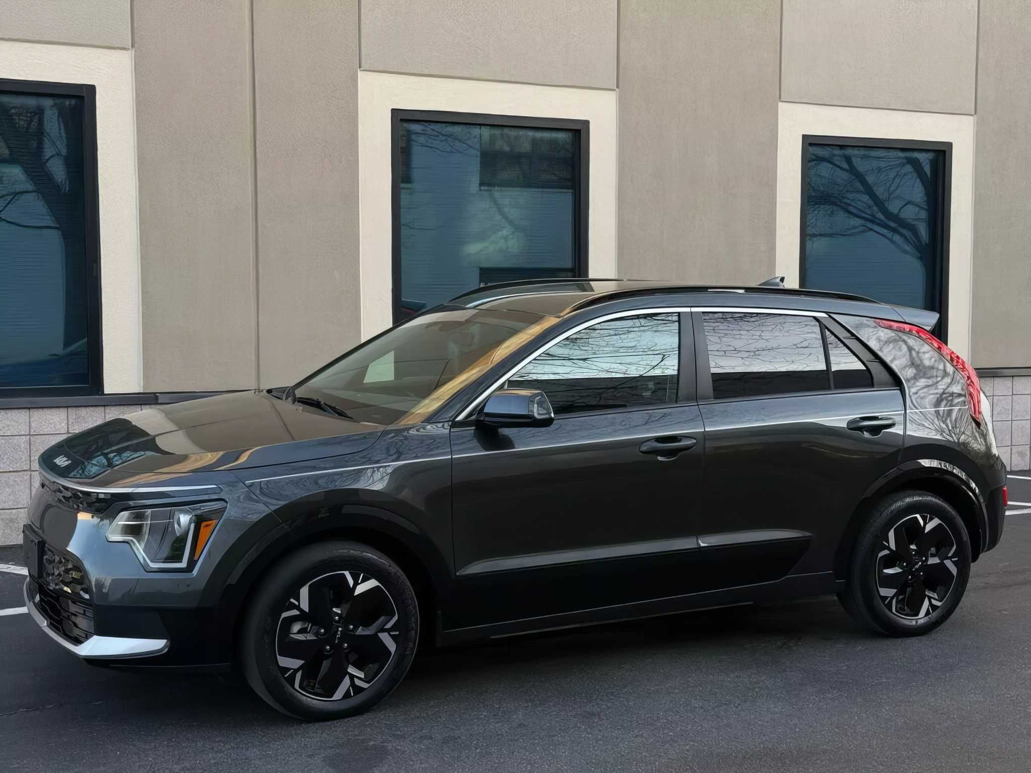 2023 Kia Niro EV Wind