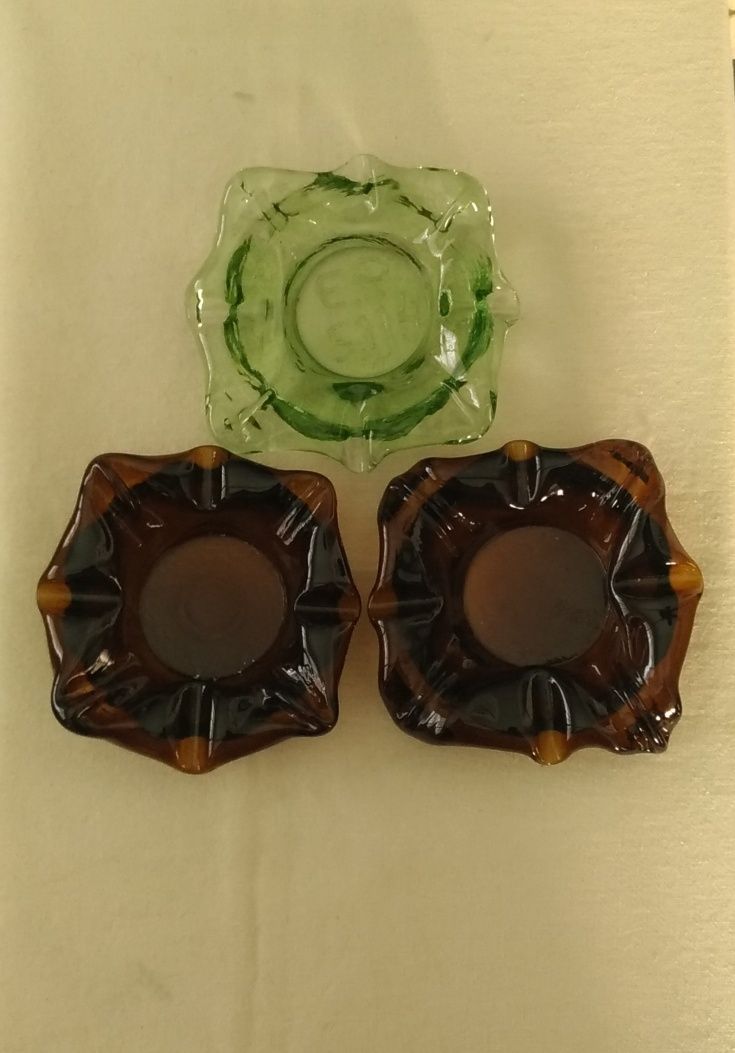 Conj. 3 Cinzeiros Vidro