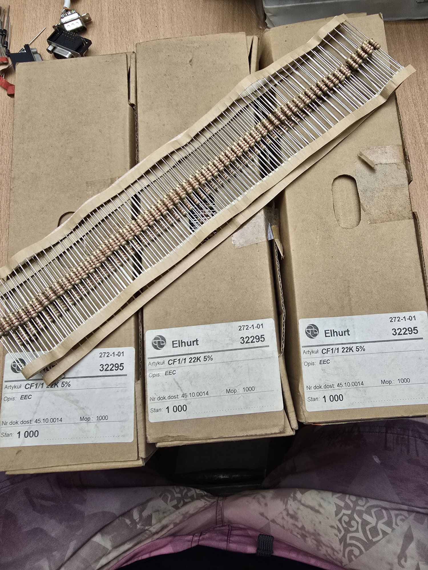 Rezystor węglowy 22kohm 0,25W 5% 3100 szt.