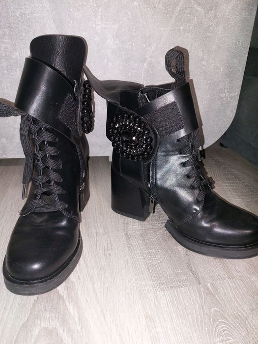 Ботінки взуття сапожки черевики