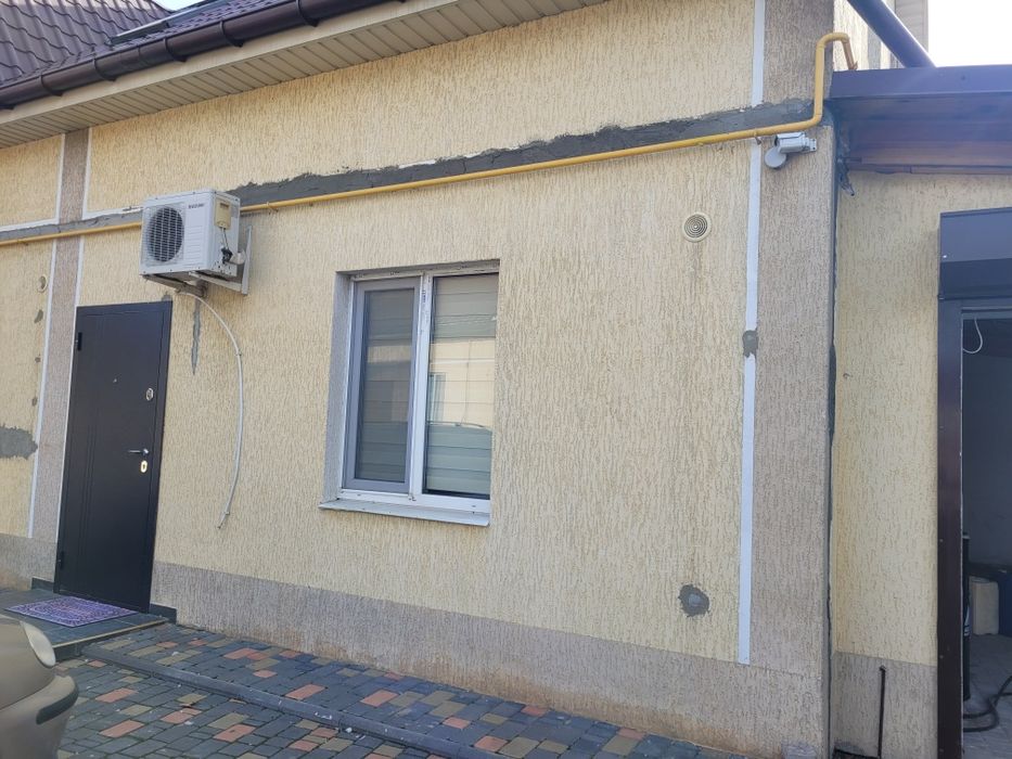 Продам укомплектованную квартиру в центре Нерубайского!