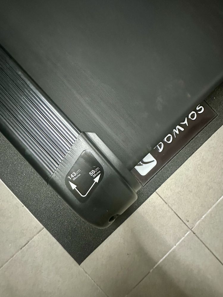 Passadeira de Corrida e Caminhada (Grande) - Domyos T900C