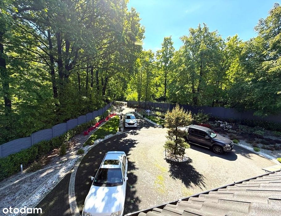 Piękny dom z ogrodem i basenem!