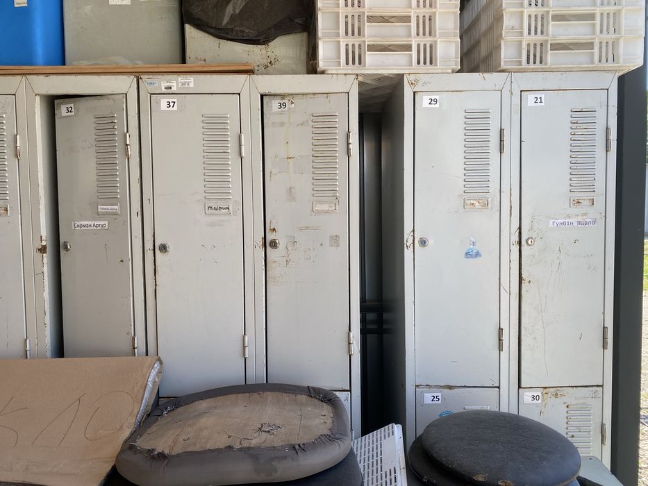 Ящики для хранения  и переодевания