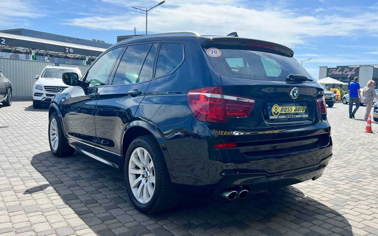 BMW X3 2011 року