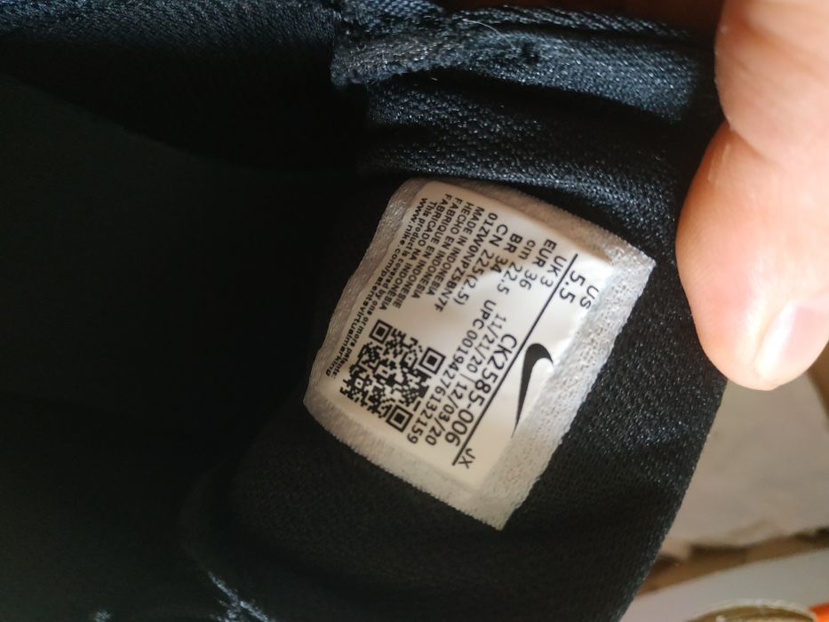 Burty Nike rozmiar 36