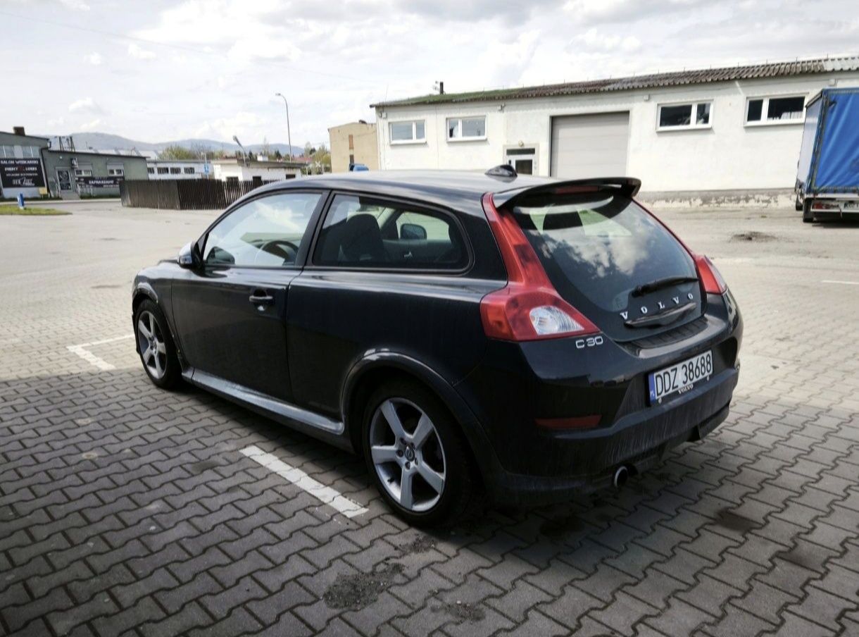 * Volvo C30 R Design * Lift * Xenon *