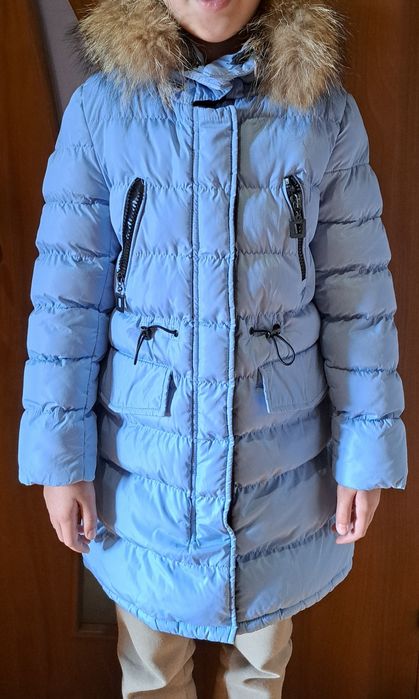 Зимова куртка для дівчинки 134