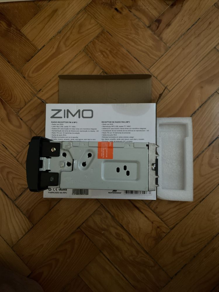 Rádio Automotivo ZIMO