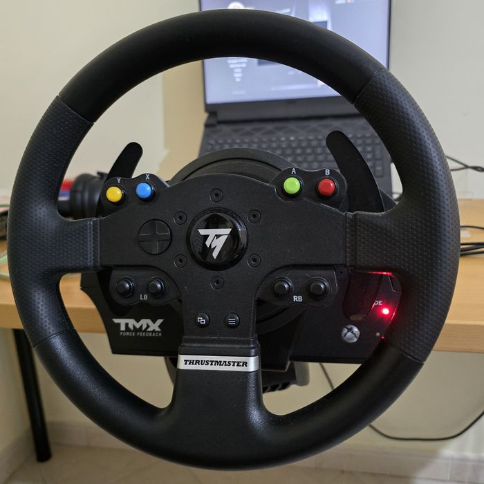Volante para Xbox e PC Thrustmaster TMX Force Feedback