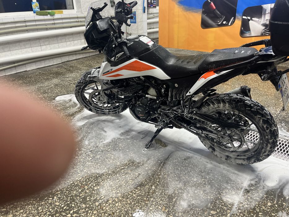 продам ендуро-турист 2021 року випуску KTM ADVENTURE 390