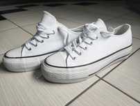 Trampki , snickersy Victory 40
