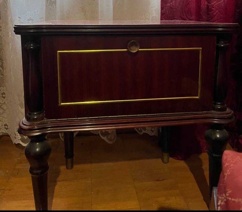 Продам меблі від спальні "Режанс". Терміново