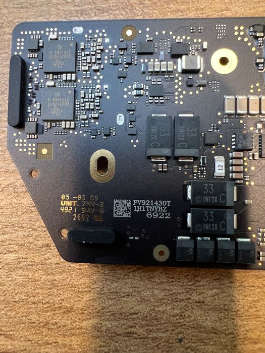 MacBook Air 13’ 2020 A2337 M1 8gb 256GB плата  iCloud