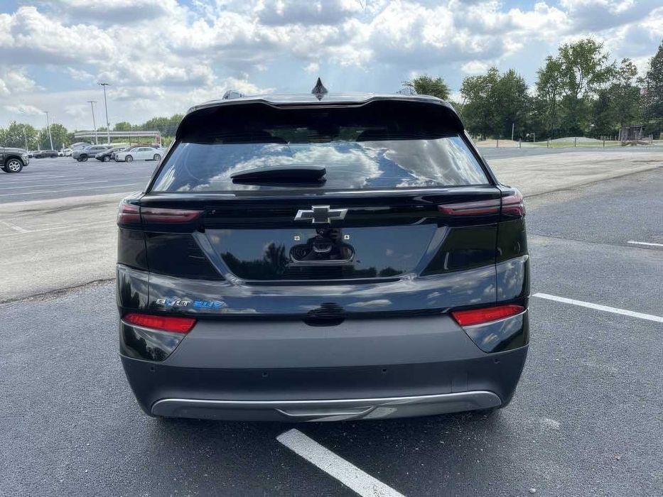 Chevrolet Bolt EUV Premier      2023