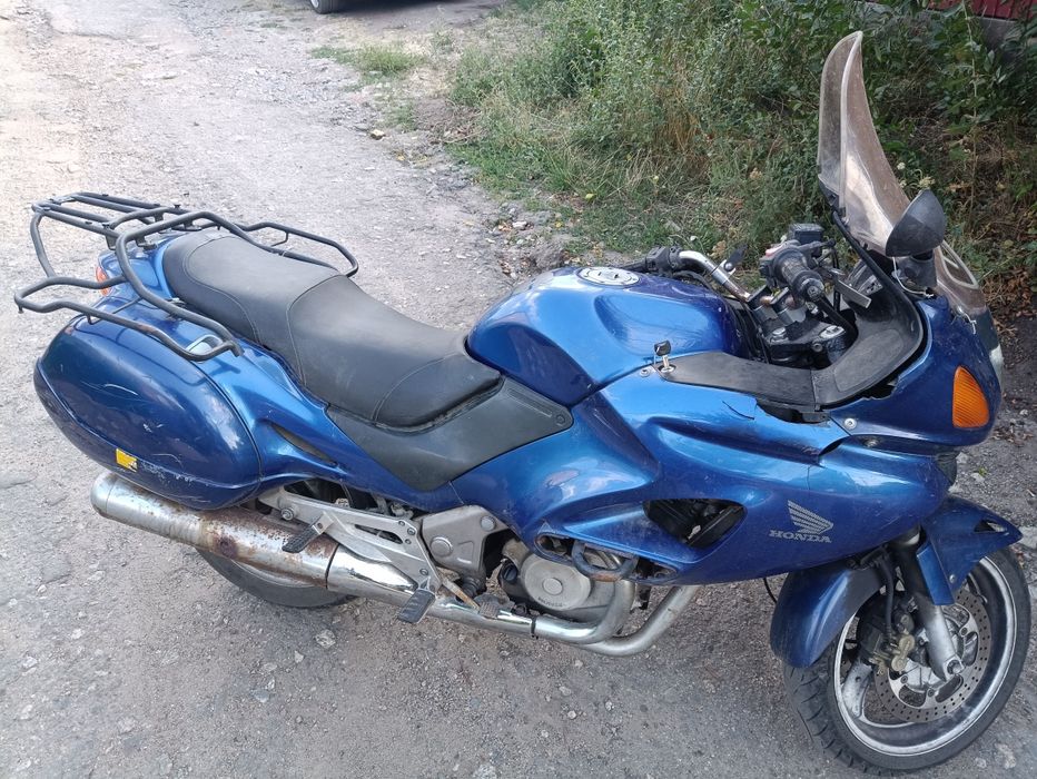 Продам  легенду доріг  мотоцикл  Honda NT 650v deauville