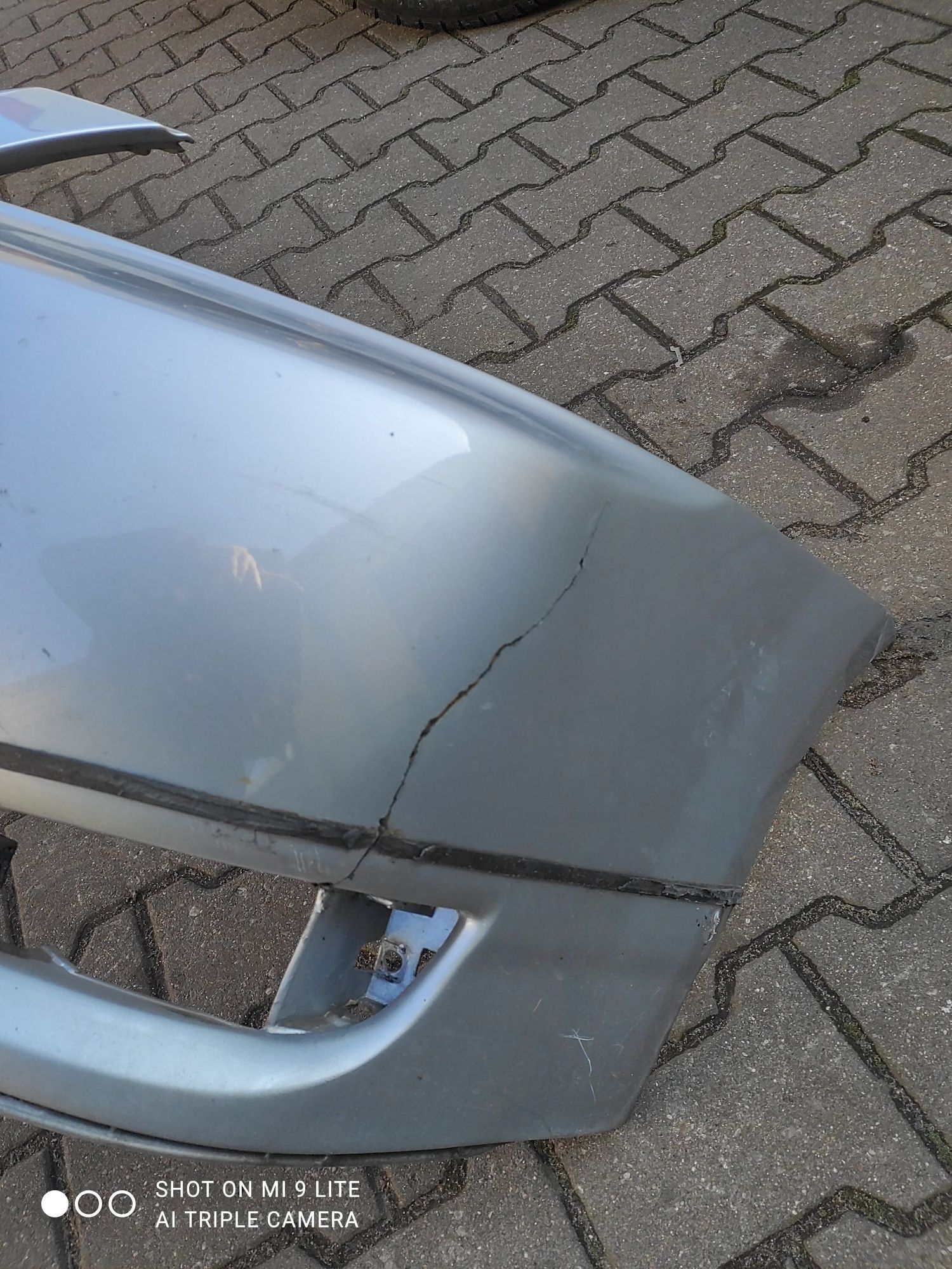 Zderzak przedni przód Toyota Corolla E12