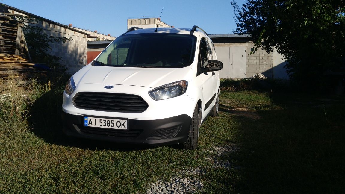 Ford transit courier 1.5 td