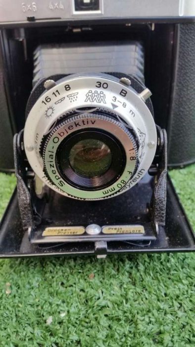 Maquina Fotográfica Vintage Franka Sólida em excelente estado