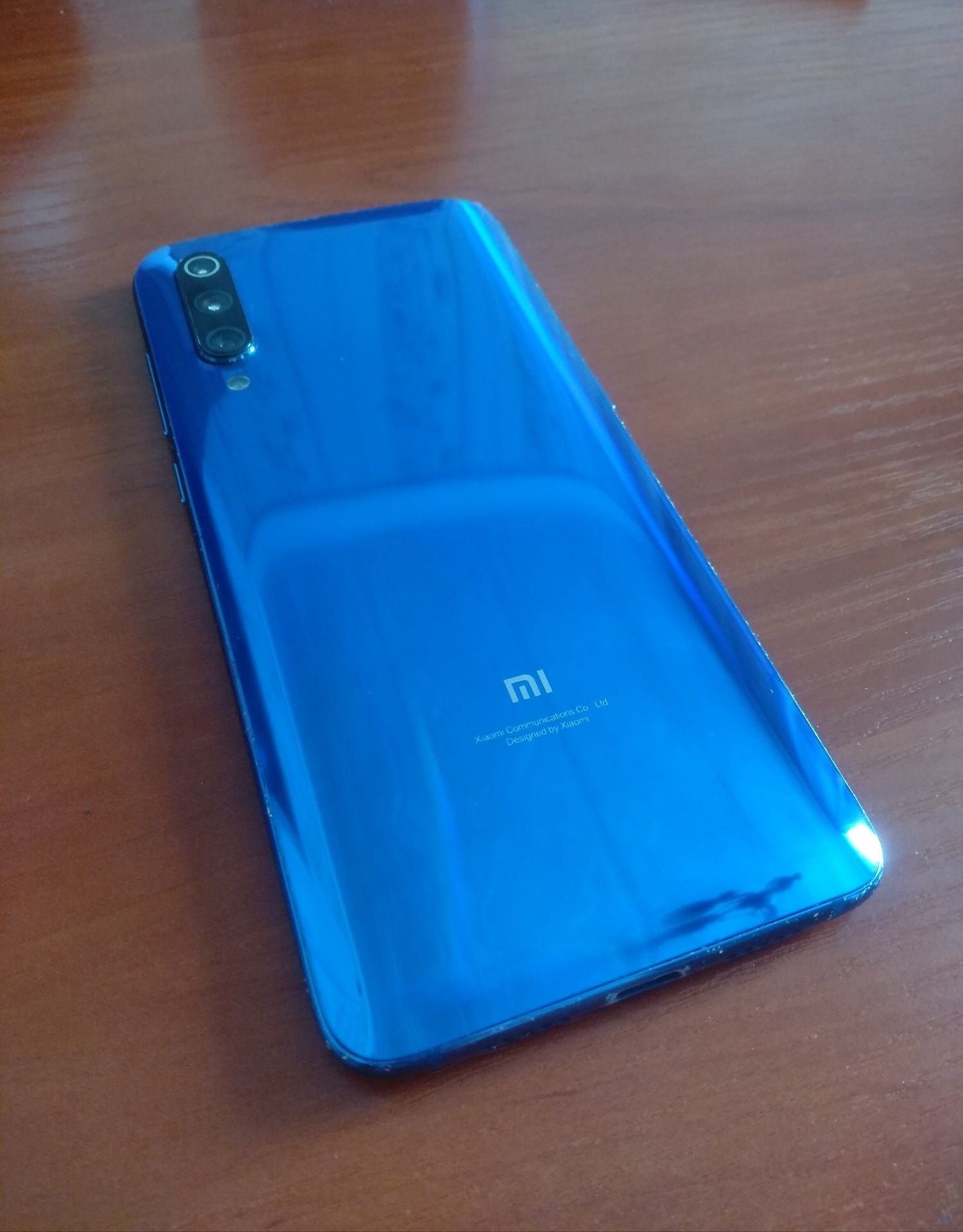 Смартфон Xiaomi mi 9 6/128gb Ocean Blue