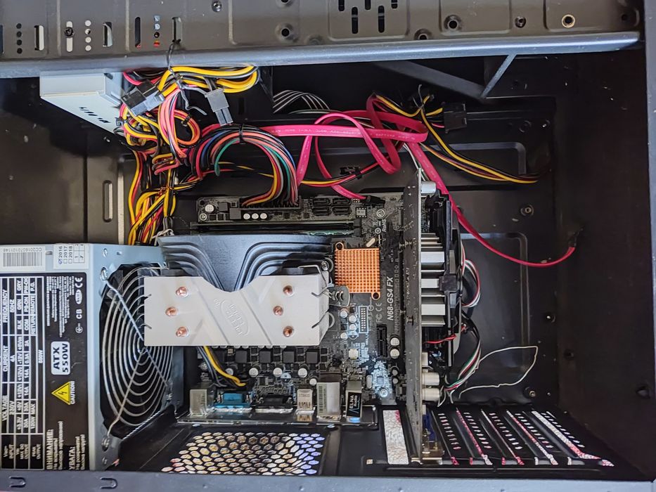 Компьютер GT 440 512MB, 8 RAM, 4 CPU, 3.0GHz