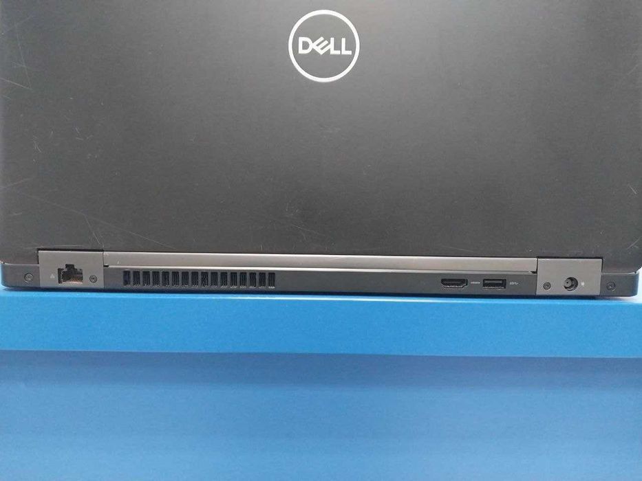 Ноутбук Dell 5590 хороший стан (чотириядерний) ПОТУЖНИЙ!
