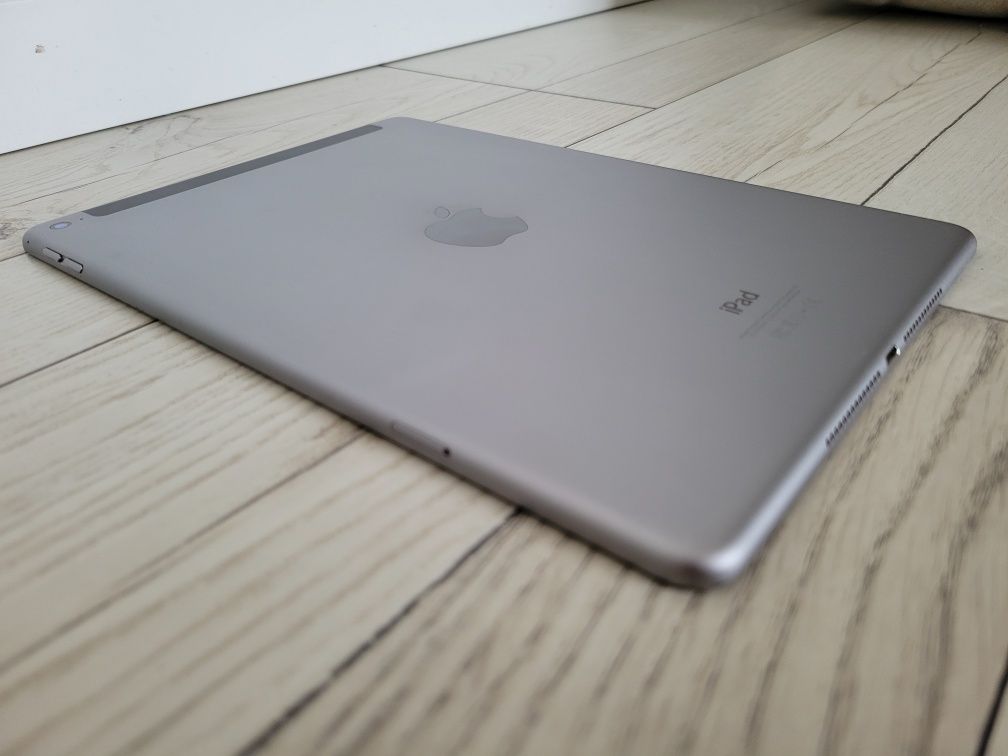 Apple  iPad Air 2 A1567 Wi-Fi 4G LTE 32GB