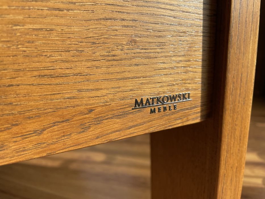 Drewniana ława stolik kawowy