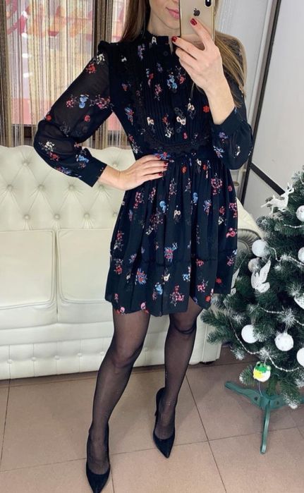 Плаття з квітковим принтом