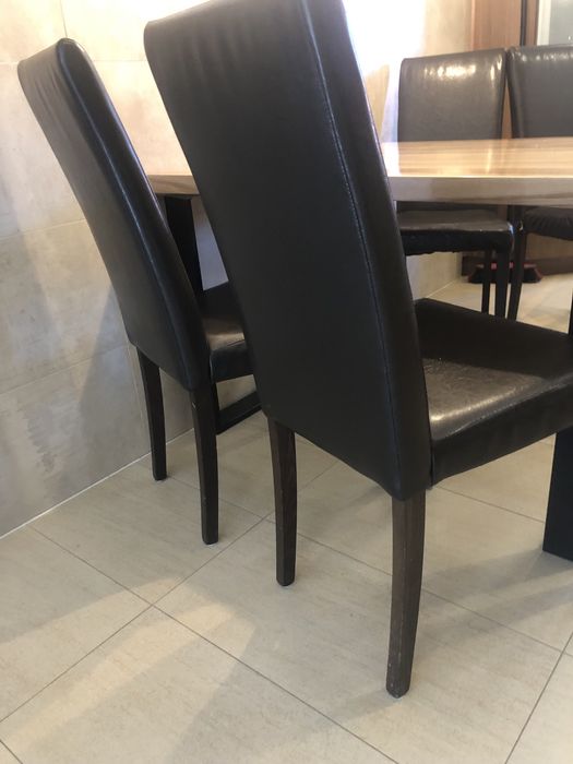 Krzesła cztery do kadalni