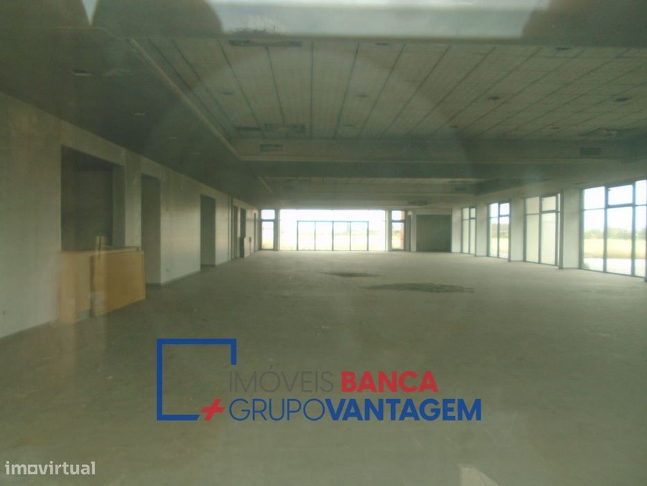 Terreno para Construção no Porto Alto/Samora Correia, com edificio ...