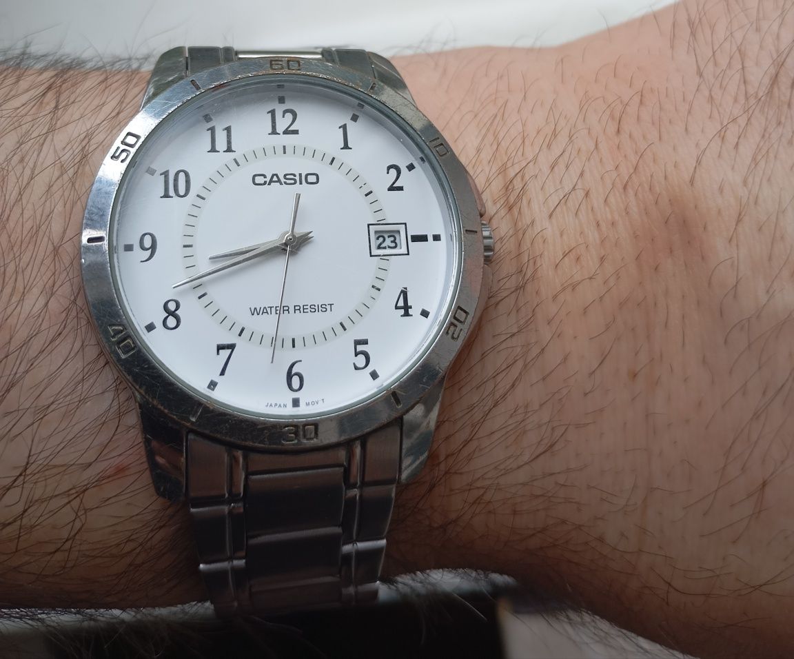 Годинник  Casio  !
