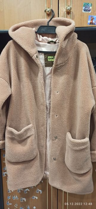 Шубка на девочку 158см