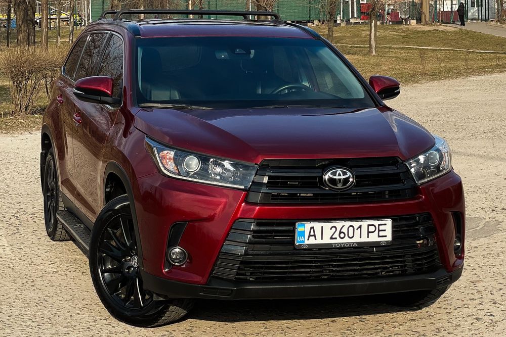 Toyota Highlander 2019